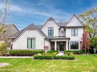 7313 Brookside Vlg, Bloomfield Hills, MI 48301