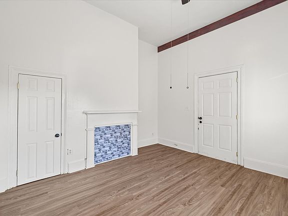 3rd image of 108 W Garner Rd #108