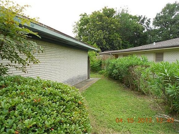 5th image of 101 20th Ave N