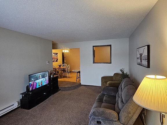3rd image of 815 Duke Dr APT 415