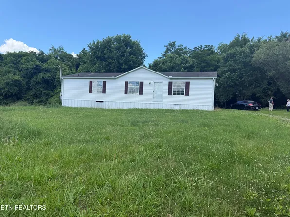 1550 Broadway Dr, Bean Station, TN 37708