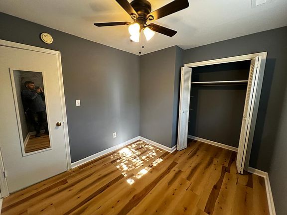 3rd image of 618 35th Ave N