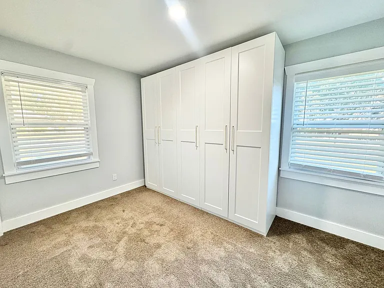 607 Dyches Dr — Photo 11