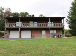 679 S Middle Rd, Timberville, VA 22853