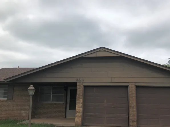 2522 N Park Dr, Stillwater, OK 74075