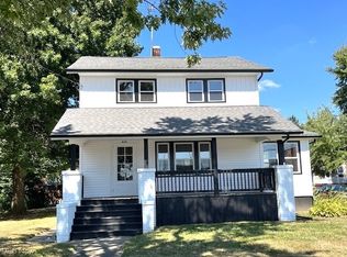 477 E Robinson Ave, Barberton, OH 44203