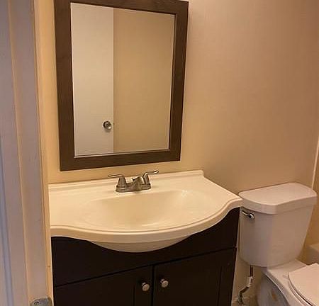 5th image of 22 Golfs Edge APT C