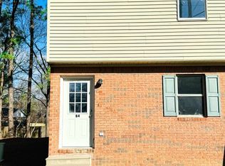 154 W Peach St #D1, Martin, TN 38237