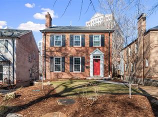 7659 Carswold Dr, Saint Louis, MO 63105