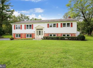 15704 Jones Ln, Gaithersburg, MD 20878