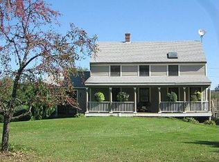 154 Oakham Rd, North Brookfield, MA 01535