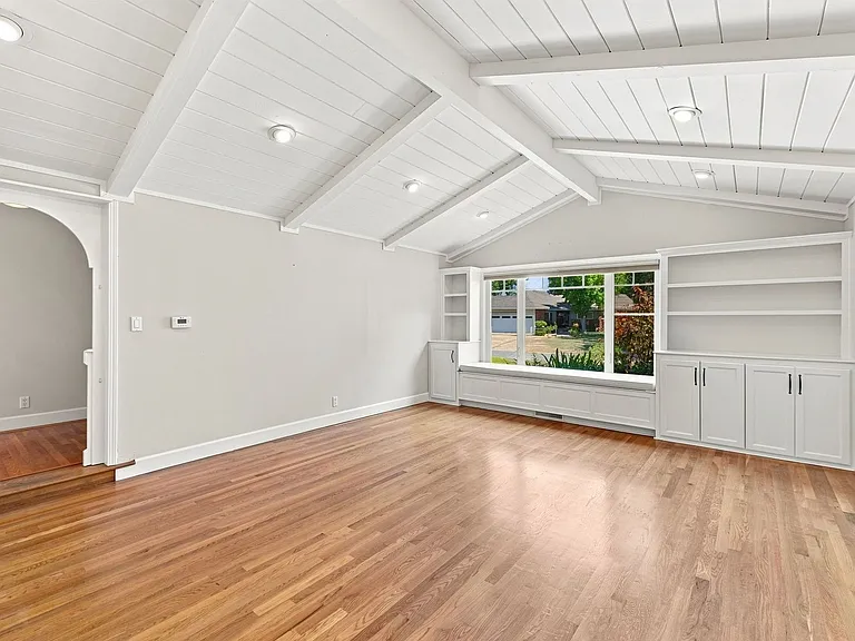 12445 Green Meadow Ln — Photo 28