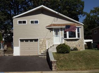 2853 Turner Ave, Abington, PA 19001