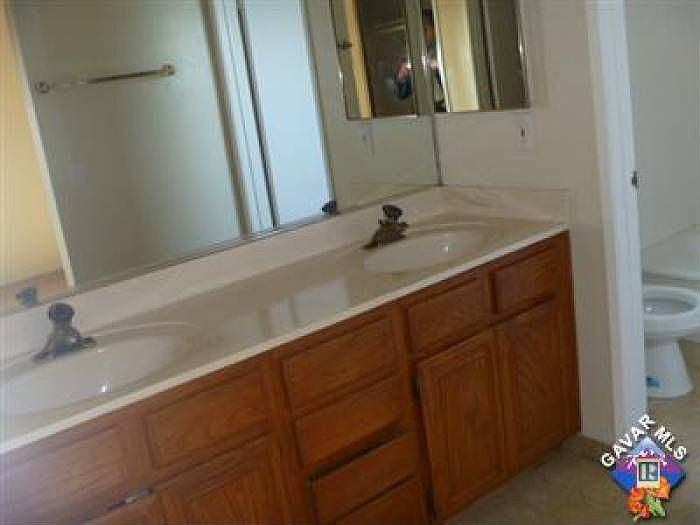 2nd image of 5015 Cantlewood Dr