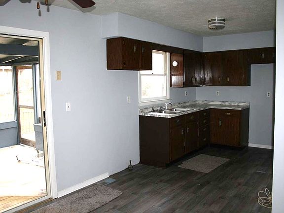 4th image of 3040 W Serenity Pkwy