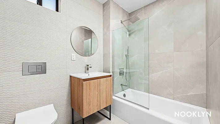 Rented by Nooklyn NYC LLC | media 4