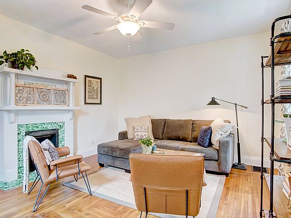 5th image of 1301 Morten St