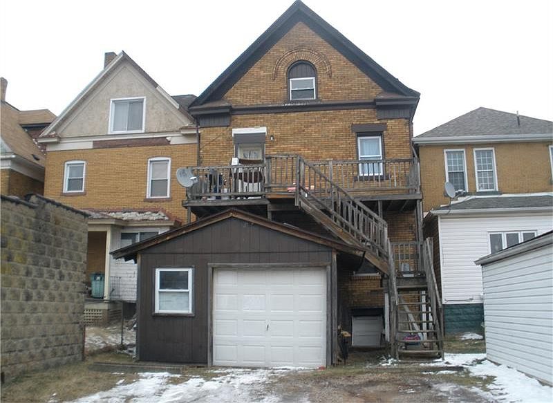 2nd image of 341 Albert St