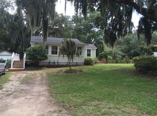 207 Battery Creek Rd, Beaufort, SC 29902