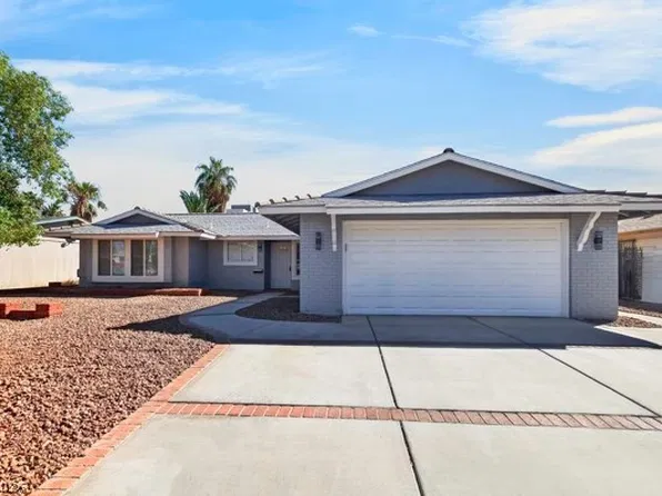 4284 Annie Oakley Dr, Las Vegas, NV 89121