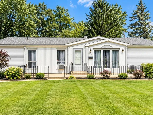 251 S Fremont St, Lowell, IN 46356
