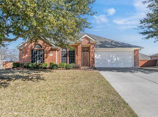 2403 Mallory Dr, Corinth, TX 76210