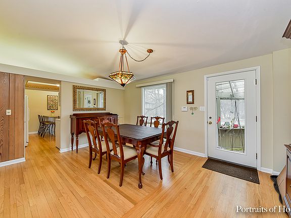 5th image of 8S025 Brenwood Dr