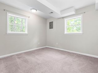 102 Emerald Cir, Durham, NC 27713