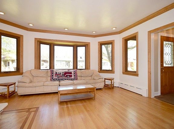 2nd image of 2722 N 76th Ct