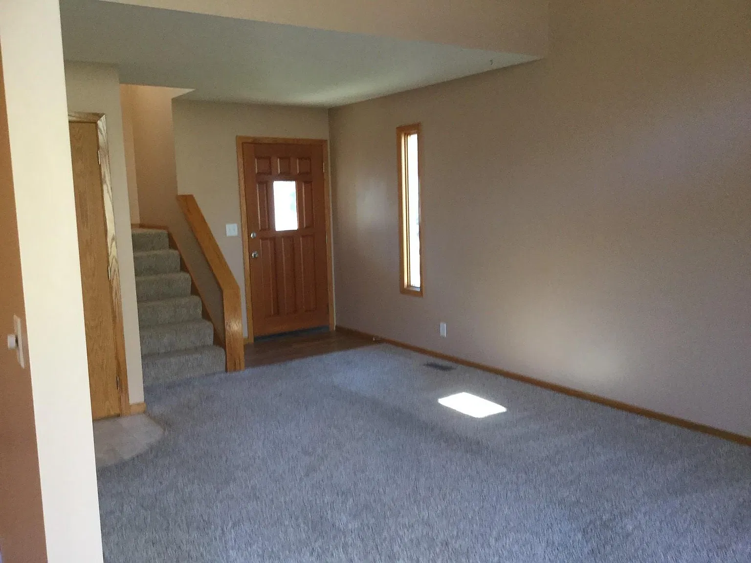 2 bed, 1.5 bath, 1200 sqft, $1,400 — Photo 4