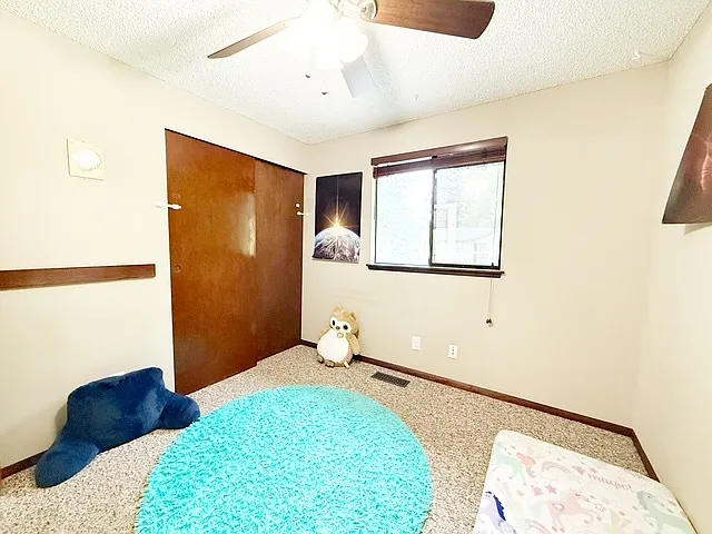 710 Parkway Court Northeast - 1 — Photo 3