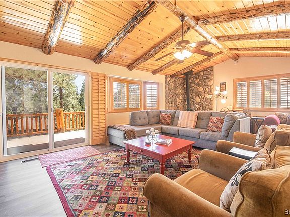 3rd image of 883 Antelope Mountain Dr