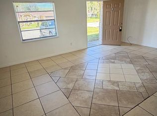 736 Kentucky St APT 3, Daytona Beach, FL 32114