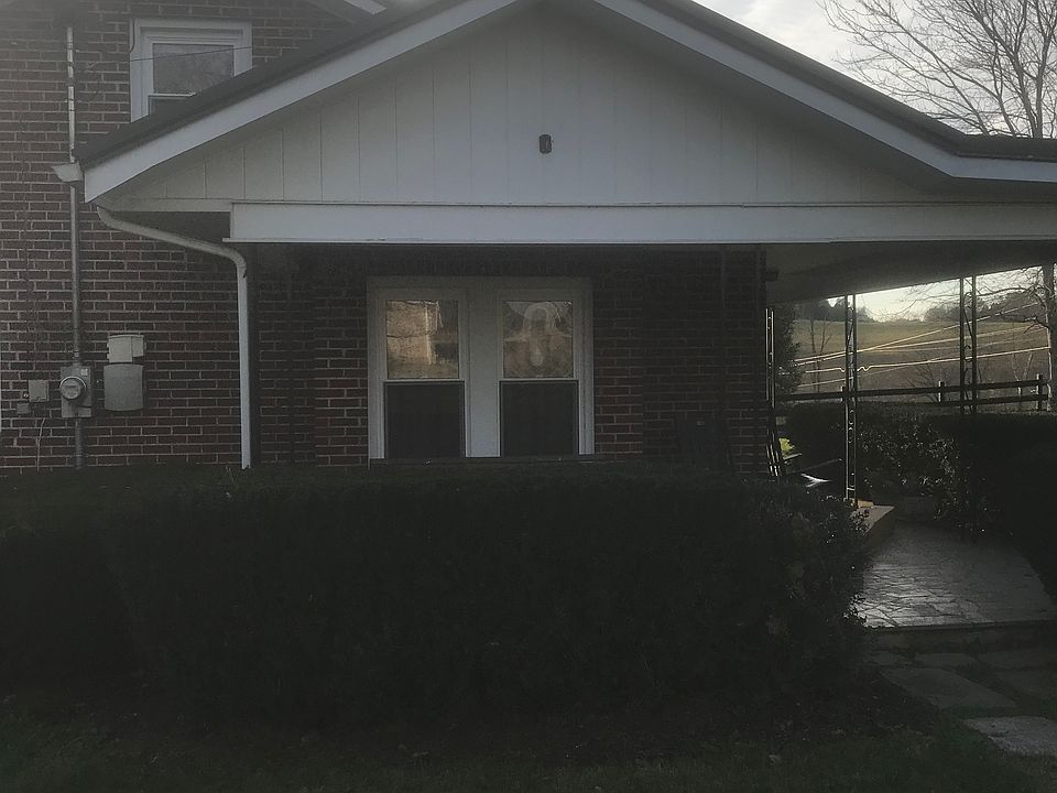 1st image of 808 Sugar Hollow Dr