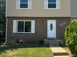 900 Nadine Ct, Landover, MD 20785