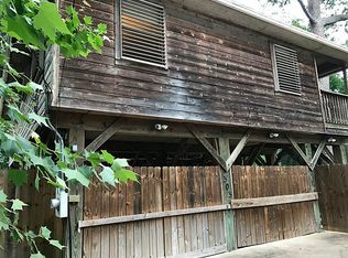 303 West Dr, Kemah, TX 77565