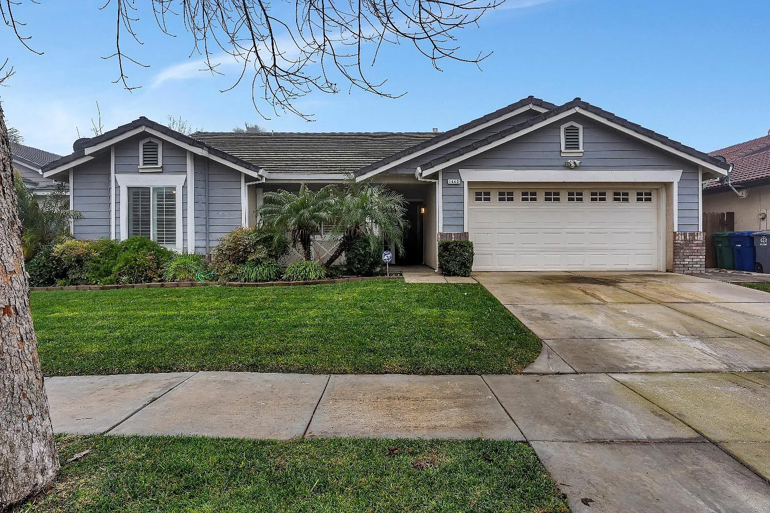 1443 Nottingham Cir photo 1