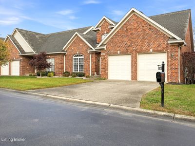 3045 Crystal Waters Way, Louisville, KY, 40299