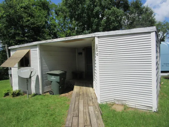 121 Wortham Dr #C, Nacogdoches, TX 75965
