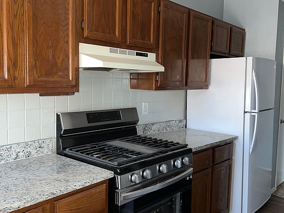 3rd image of 10601 Cuatro Vistas Dr APT D