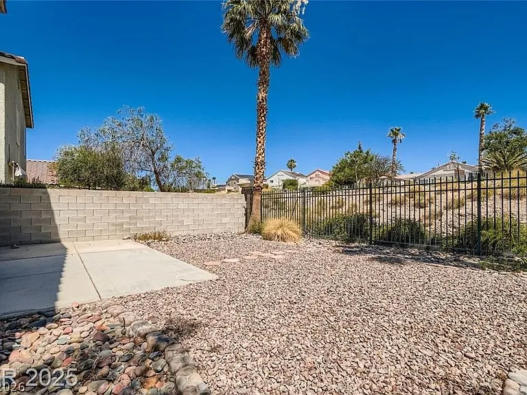 3141 Diamond Crest Ln — Photo 29