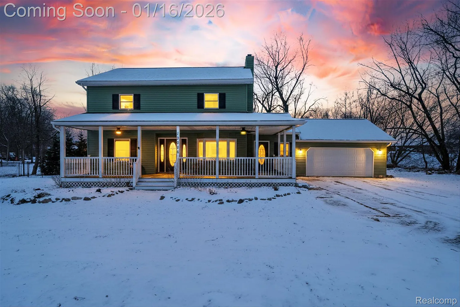 10086 Oakhill Rd photo 1