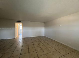 4160 NW 21st St #211F, Lauderhill, FL 33313