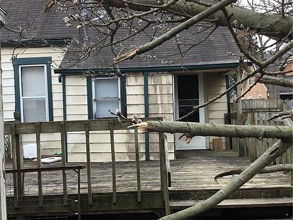 5th image of 17 McKinley St