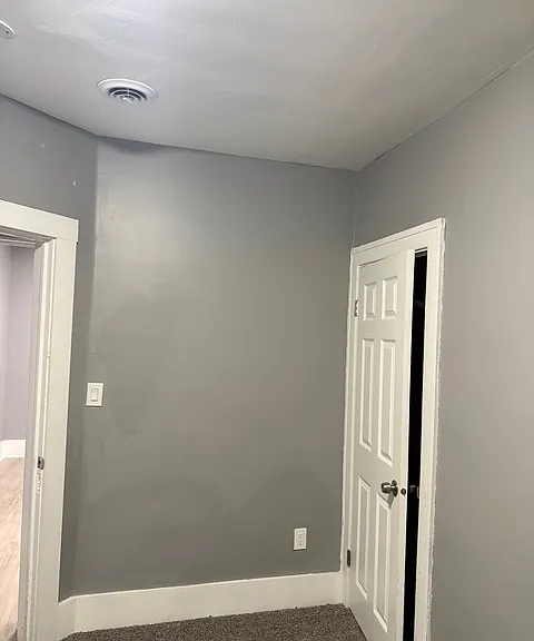 1st BEDROOM