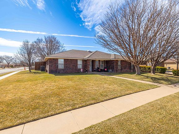 2nd image of 6801 Rochelle Ln