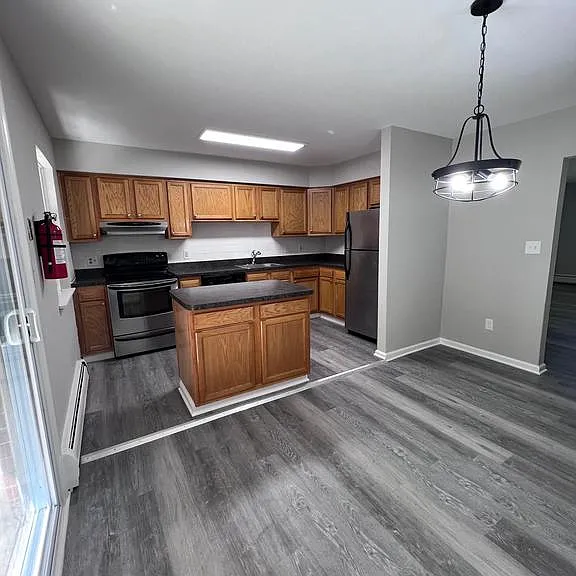 511 Garnet Dr — Photo 6