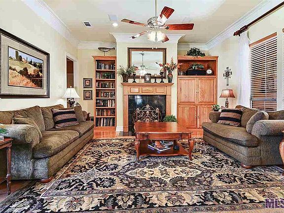 5th image of 17470 Lauren Dr