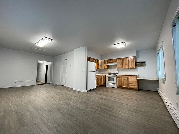 3rd image of 412 7th Ave