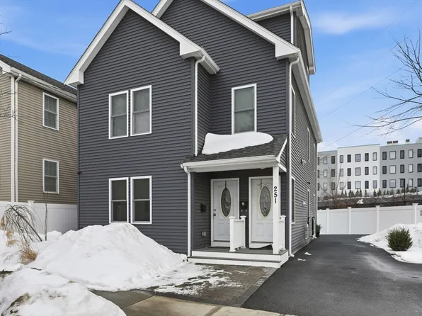 251 Arlington St #1, Chelsea, MA 02150